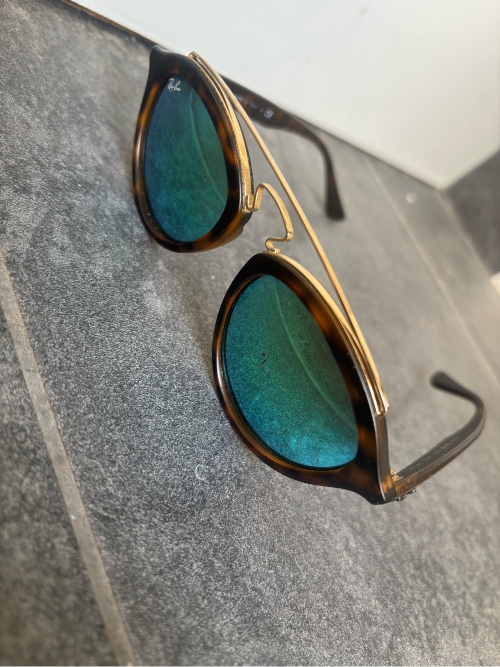 Ray-Ban Gatsby II Sunglasses with Green Mirror Lenses - Picture 6 of 6